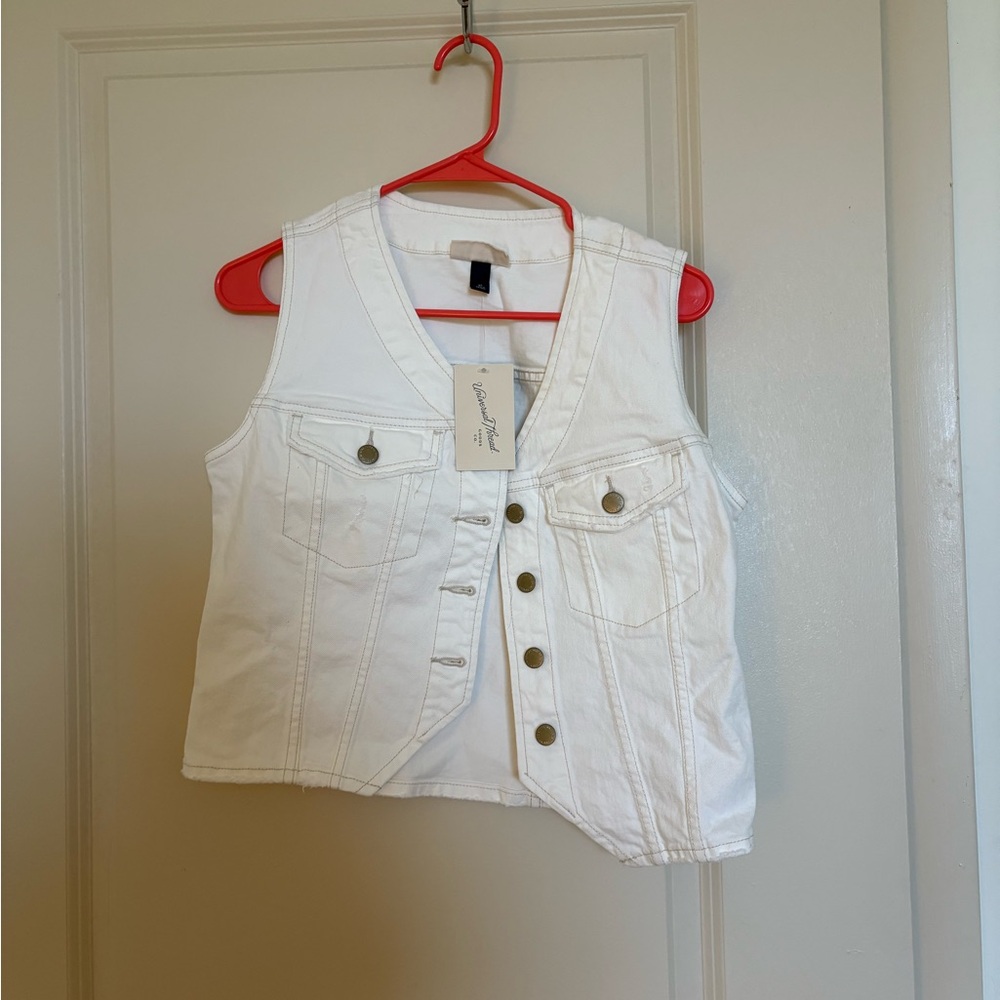 Universal Thread White Denim Button-Front Vest NWT - image 1